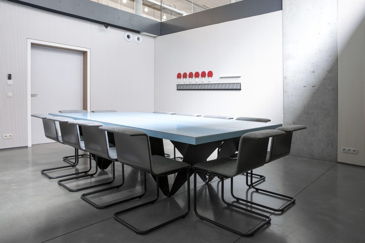 ACTION - Meeting room & ping pong table